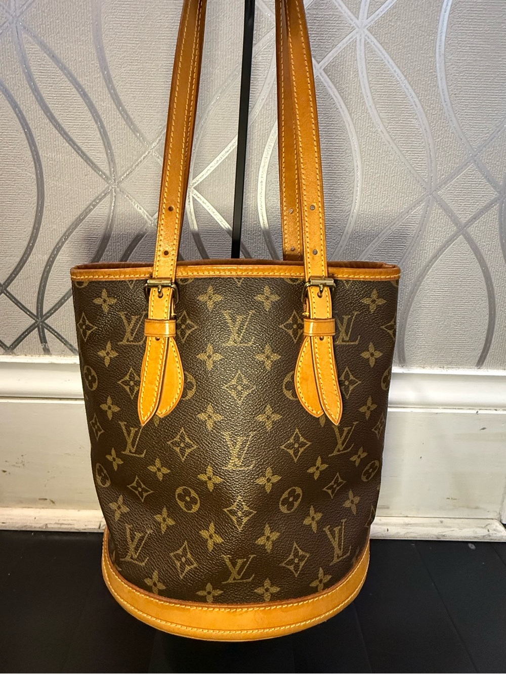 Louis Vuitton Monogram Canvas Bucket PM tote